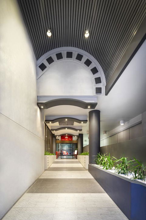 Ibis Melbourne Hotel And Apartments - Lennox Head Accommodation 4