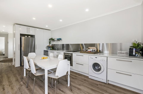 Portland Bay Apartments - Lennox Head Accommodation 4