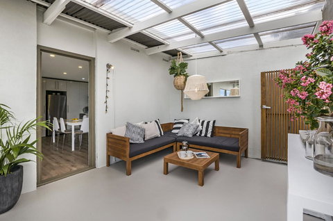 Portland Bay Apartments - Lennox Head Accommodation 7