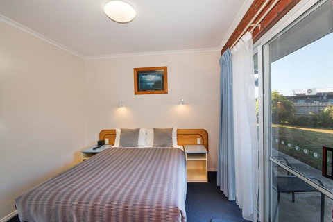 Torquay Tropicana Motel - Lennox Head Accommodation 20