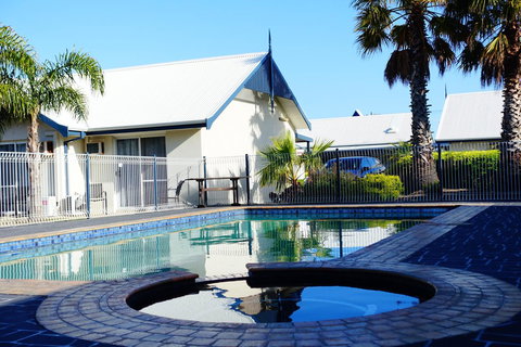 Torquay Tropicana Motel - Lennox Head Accommodation 13