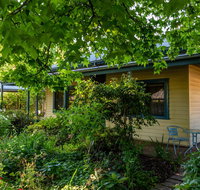 The Orchard House - Lennox Head Accommodation