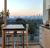 Best View St Kilda 1 BR - Spectacular Sunset Hideaway - Lennox Head Accommodation