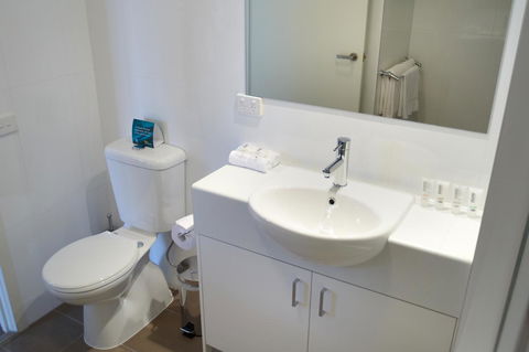 Quest Cheltenham - Lennox Head Accommodation 35