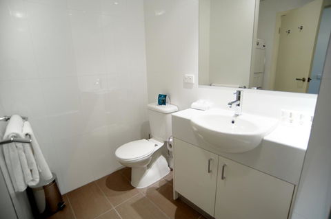 Quest Cheltenham - Lennox Head Accommodation 29