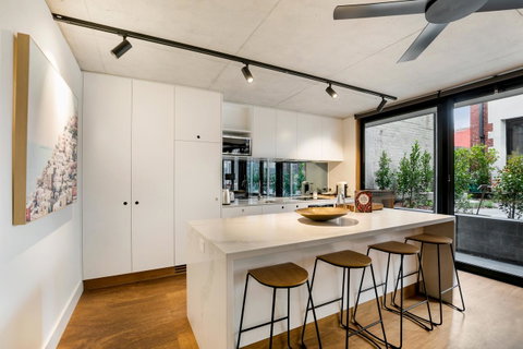 Stylish Apartment In Unique Church Development - Lennox Head Accommodation 6
