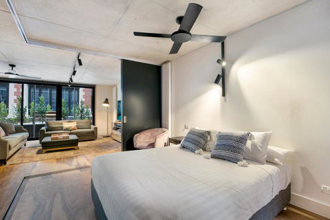 Stylish Apartment In Unique Church Development - Lennox Head Accommodation 10