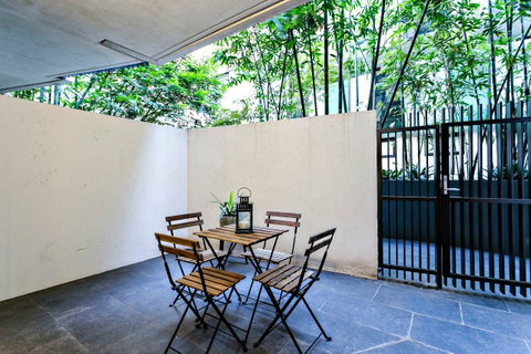Complete Host Halo Apartments - Lennox Head Accommodation 11
