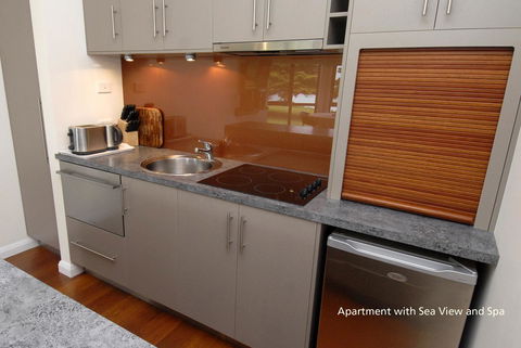 Seascape Accommodation - Lennox Head Accommodation 3