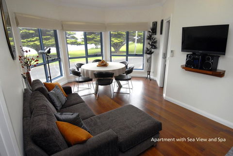 Seascape Accommodation - Lennox Head Accommodation 1