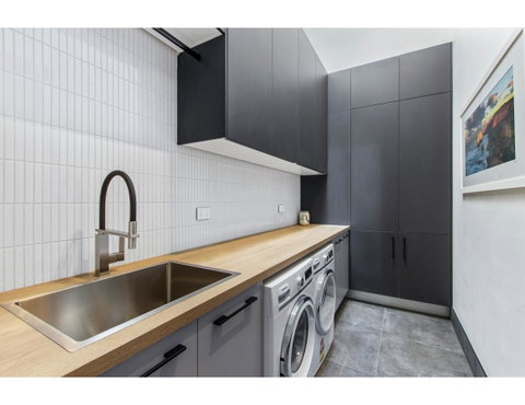 Ultimate Luxury Penthouse From The Block - Lennox Head Accommodation 14