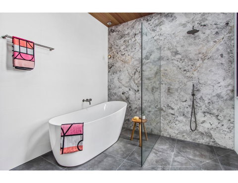 Ultimate Luxury Penthouse From The Block - Lennox Head Accommodation 17
