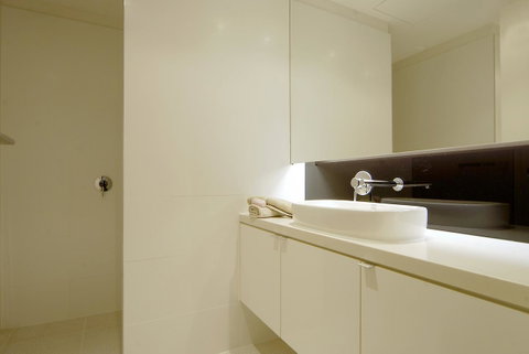 C-Scape Water Front Apartment - Lennox Head Accommodation 8
