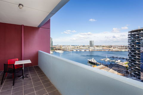 Accent Accommodation@Docklands - Lennox Head Accommodation 1