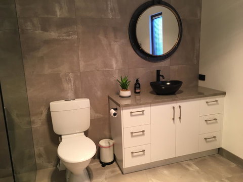 Apostle Hideaway - Central Port Campbell - Lennox Head Accommodation 10