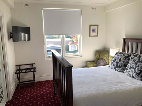 The Corner Hotel Alexandra - Lennox Head Accommodation 1