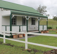 The Dollhouse Cottage - Lennox Head Accommodation