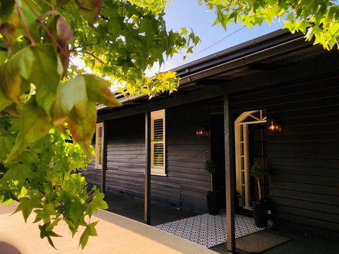 The Dudley Boutique Hotel - Lennox Head Accommodation 1