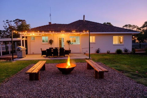 The Farmhouse. - Lennox Head Accommodation 1