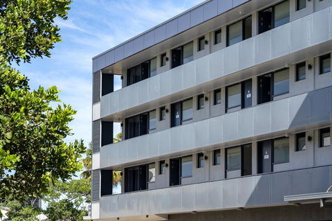 The Mid Pacific - Lennox Head Accommodation 1