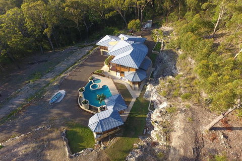 The Pool House - Lennox Head Accommodation 0