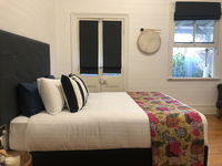 Book Tenterfield Accommodation Vacations Lennox Head Accommodation Lennox Head Accommodation
