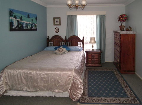 The Spanish Retreat And BnB - 24 Hrs - Lennox Head Accommodation 1