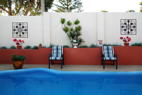 The Spanish Retreat And BnB - 24 Hrs - Lennox Head Accommodation 3