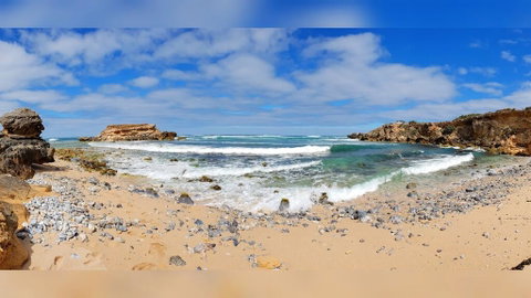 The Victoria Hotel - Lennox Head Accommodation 2