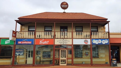 The Victoria Hotel - Lennox Head Accommodation 0
