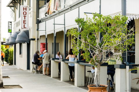 The Waterloo Bay Hotel - Lennox Head Accommodation 1