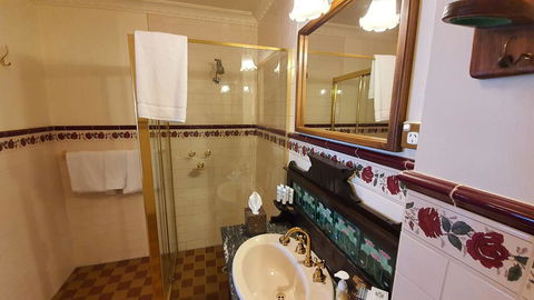 Victoria House Motor Inn - Lennox Head Accommodation 1
