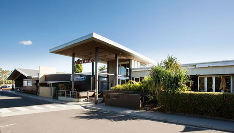 Villa Noosa Hotel - Lennox Head Accommodation 0