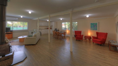 Village Stays Coldstream Gallery Bungalow - Lennox Head Accommodation 1