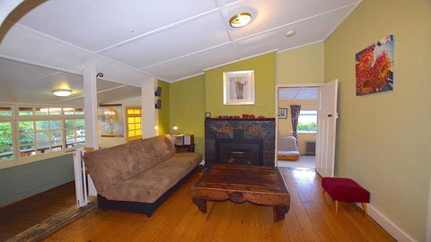 Waragil Cottage - Original Settler's Home - Lennox Head Accommodation 3