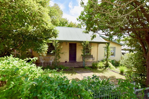 Waragil Cottage - Original Settler's Home - Lennox Head Accommodation 0