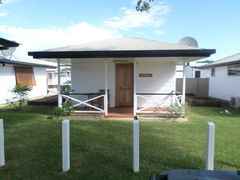 Warrego Hotel Motel Cunnamulla - Lennox Head Accommodation 0
