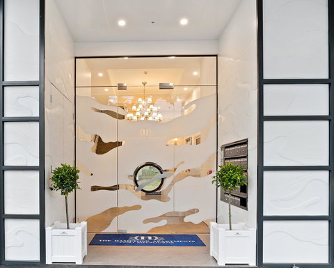 The Hamptons Apartments - Port Melbourne - Lennox Head Accommodation 9