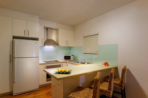 Crest On Barkly Serviced Apartments - Lennox Head Accommodation 3