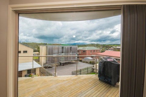 The Pitch - Lennox Head Accommodation 11