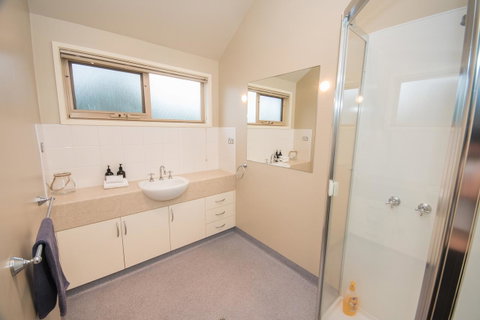 The Pitch - Lennox Head Accommodation 27