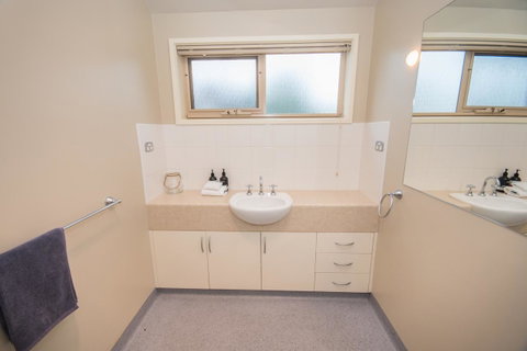 The Pitch - Lennox Head Accommodation 29
