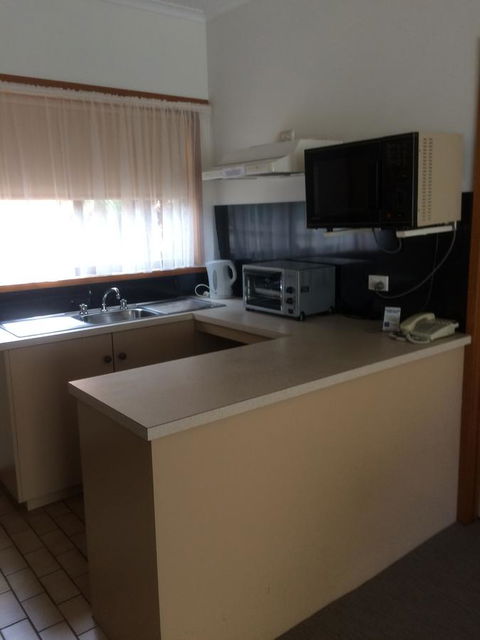 Ambassador Motor Inn - Lennox Head Accommodation 26
