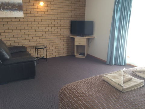 Ambassador Motor Inn - Lennox Head Accommodation 15