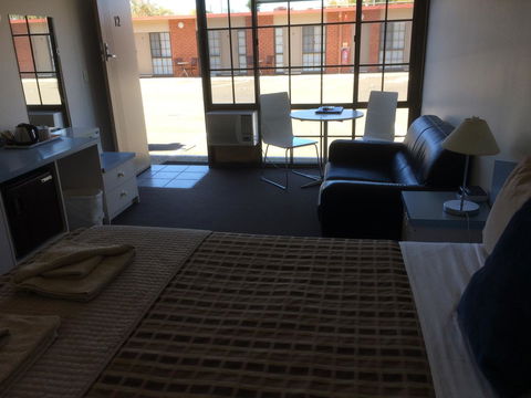 Ambassador Motor Inn - Lennox Head Accommodation 24