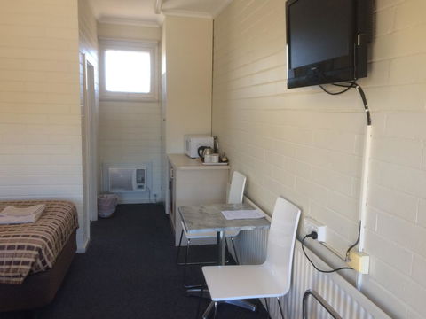 Ambassador Motor Inn - Lennox Head Accommodation 12