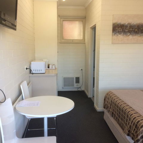Ambassador Motor Inn - Lennox Head Accommodation 21