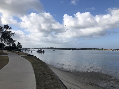 Bribie Island Hotel - Lennox Head Accommodation 5
