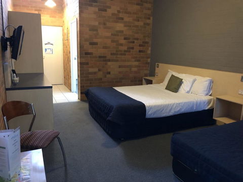 Bribie Island Hotel - Lennox Head Accommodation 17