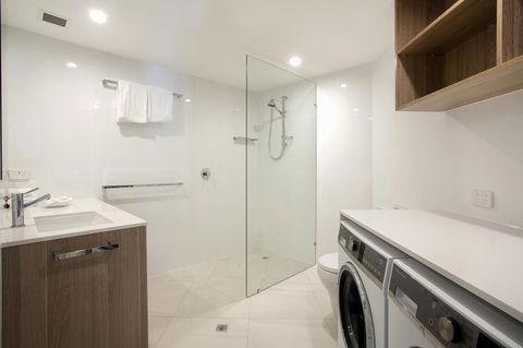 Emerald Noosa - Lennox Head Accommodation 22